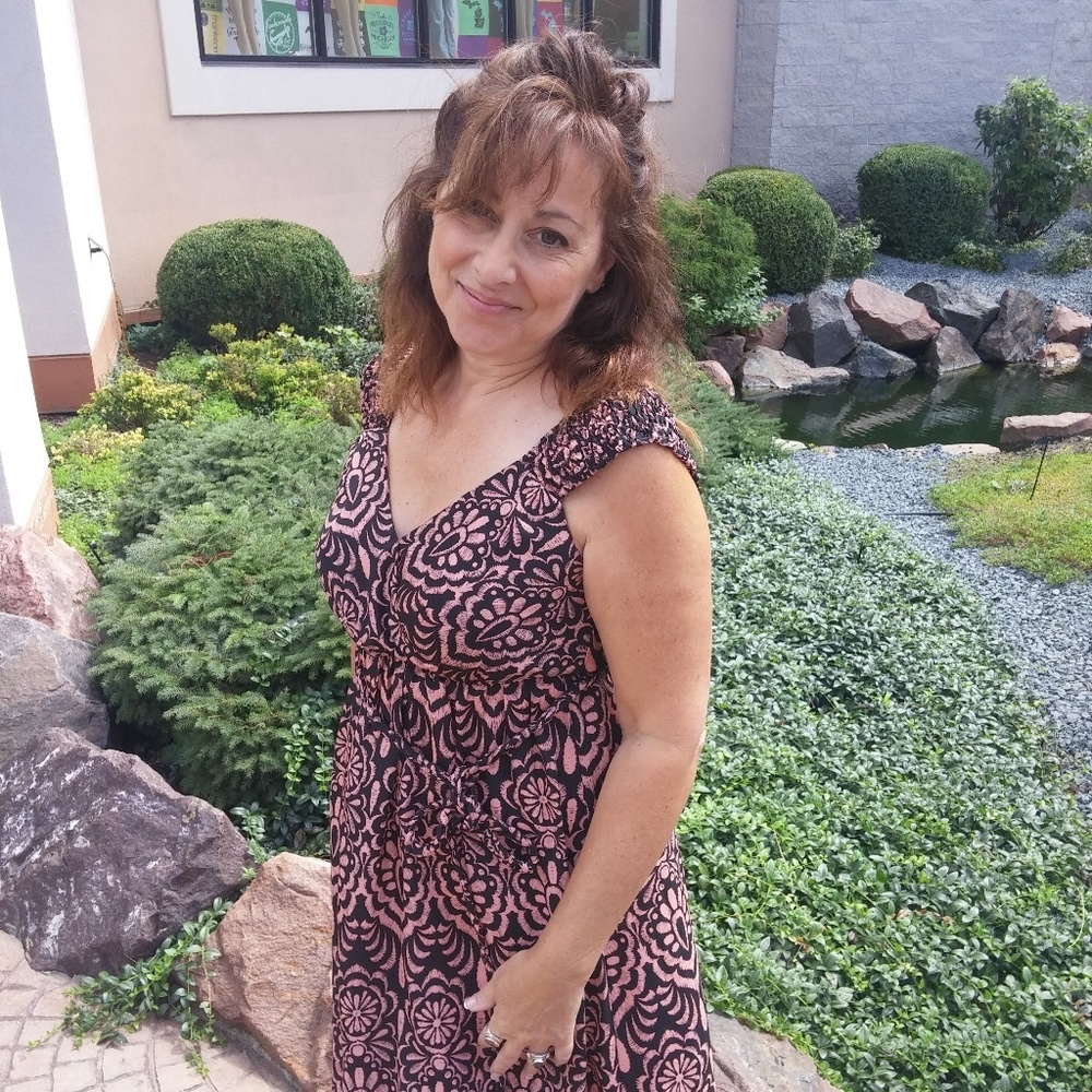 Meet your Posher, Carolyn